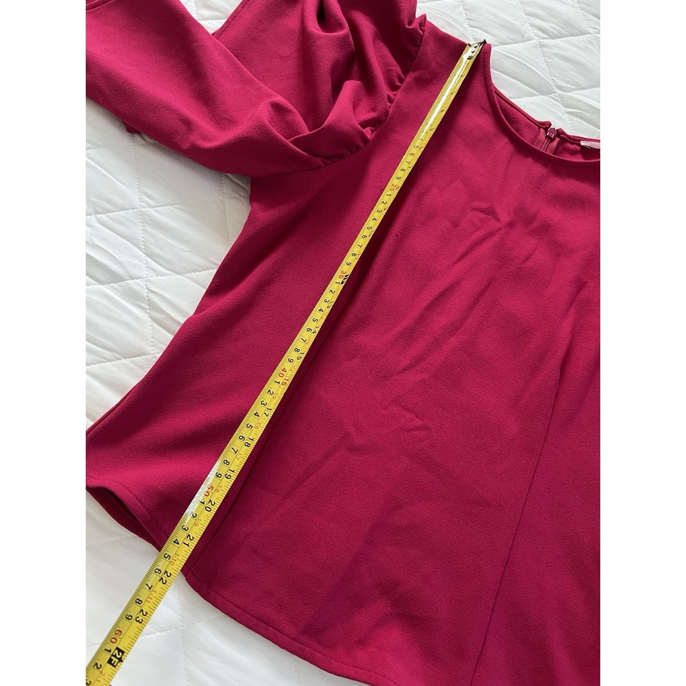 Leith Dark Pink Flutter Sleeve Blouse Size M Feminine Chic‎ Flowy Date Night Top - Picture 5 of 7